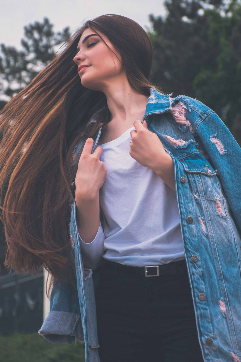 Preventivo per Parrucchiere Capelli Lunghi e clienti diRovereto